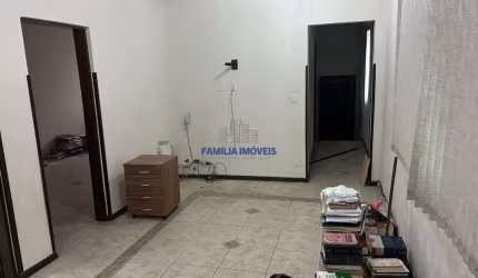 Casa com 3 quartos à venda na Rua Lucas Fortunato, --, Vila Mathias, Santos por R$ 615.000