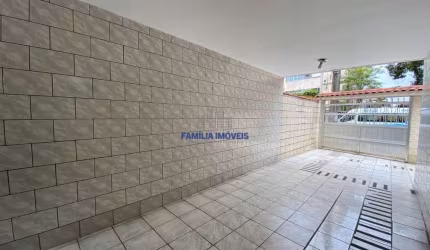 Casa em condomínio fechado com 3 quartos à venda na Pérsio Queiroz Filho, --, Encruzilhada, Santos por R$ 999.000