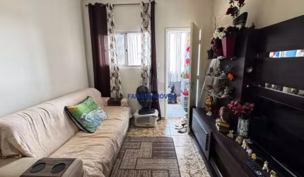 Apartamento com 2 quartos à venda na Rua João Guerra, --, Macuco, Santos por R$ 255.000