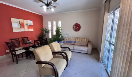 Casa com 3 quartos para alugar na Rua 9 de Julho, --, Marapé, Santos por R$ 5.500