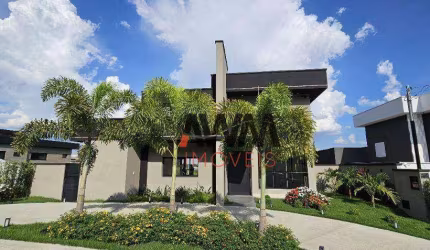 Sobrado de alto padrão com 4 suítes à venda, 320 m² por R$ 3.950.000 - Condomínio do Lago - Goiânia/GO