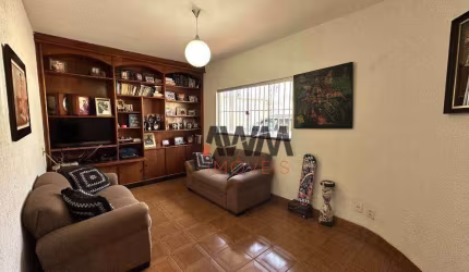 Casa com 3 quartos à venda, 220 m² por R$ 710.000 - Jardim Planalto - Goiânia/GO