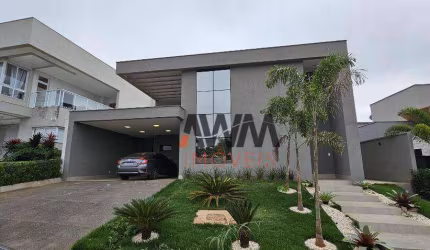 Oportunidade!! Casa em condomínio com 4 suítes e 235m² no Residencial Goiânia Golfe Clube, Go