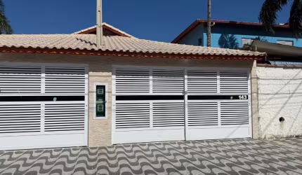 Casa Nova à Venda no Bairro Maracanã – Praia Grande/SP