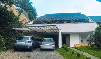 Casa em condomínio fechado com 4 quartos à venda na Rua Tobias de Macedo Júnior, 601, Santo Inácio, Curitiba por R$ 1.849.000