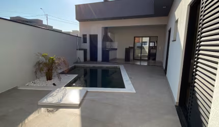 OPORTUNIDADE - Casa no Park Gran Reserve