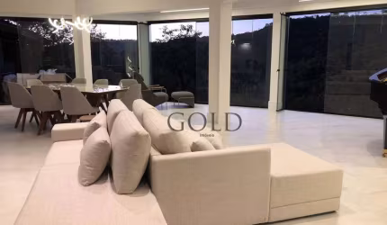 Casa com 7 suítes à venda, terreno de 2.778 m² , construída de 390 m² por R$ 4.350.000 - Vila Velha - Santana de Parnaíba/SP