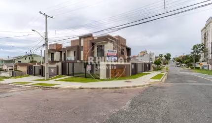 Sobrado com 3 quartos  à venda, 131.80 m2 por R$960000.00  - Capao Raso - Curitiba/PR