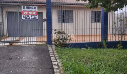 Residência com 3 quartos  à venda, 120.00 m2 por R$490000.00  - Uberaba - Curitiba/PR