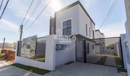 Sobrado com 3 quartos  à venda, 114.44 m2 por R$750000.00  - Capao Raso - Curitiba/PR