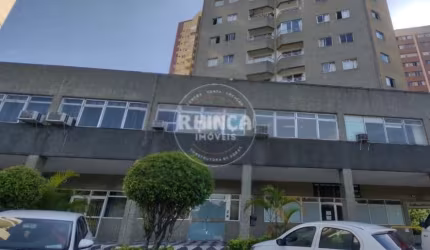 Loja à venda, 218.03 m2 por R$820000.00  - Cristo Rei - Curitiba/PR