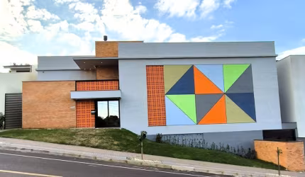 Kitnet/Studio mobiliado com sacada - ao lado da UNIDEP/UTFPR, até 2 pessoas, 32m²