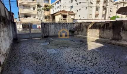 Casa Sobrado 3 Dormitórios e 2 Banheiros em Campo Grande, Santos/SP