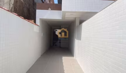 Sobreposta Térrea, Dormitórios: 3, Garagem: 2 vagas.
