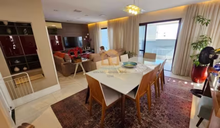 Apartamento com 3 dormitórios sendo três suítes eu uma dependência de empregada completa e uma vaga de garagem à venda, 150 m² por R$ 1.200.000 - Centro - São Vicente/SP