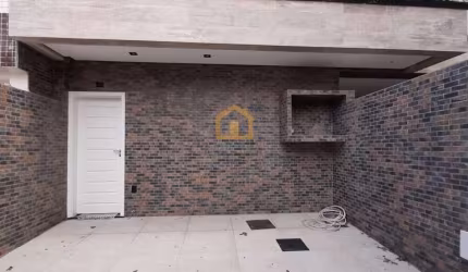Casa com 4 Suítes piscina e churrasqueira e 2 vagas - Venda - Boqueirão - Santos/SP