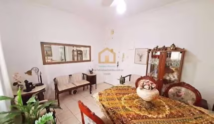 Apartamento com 2 Dormitórios sendo 1 Suíte  - Gonzaga - Santos/SP