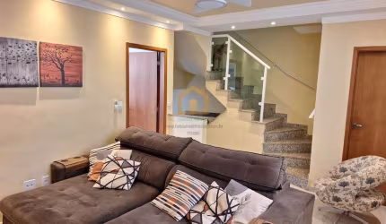 Casa Duplex   3 dormitórios (sendo 1 suíte)
