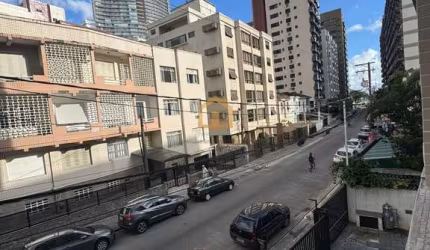 Apartamento de 2 Dormitórios, Sendo 1 Suíte