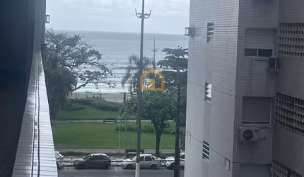 Apartamento com Vista Parcial do Mar – Embaré, Santos
