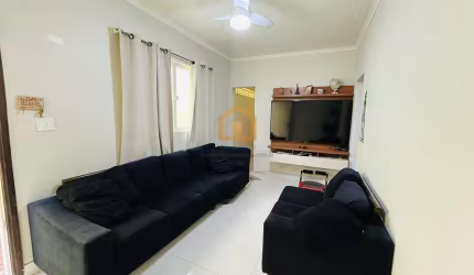 Apartamento Térreo. Bairro Vila Belmiro, em Santos /SP.