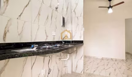 Apartamento Studio totalmente reformado, no Bairro Ponta da Praia, em Santos.