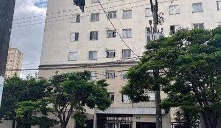 Apartamento numa ótima região no Carrão sendo três dormitórios uma suíte dois dormitórios com armários lazer completo