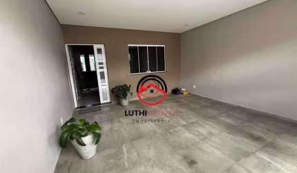 Casa com 3 quartos, Vila Nova Cintra, Mogi das Cruzes - R$ 650 mil, Cod: 724