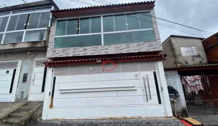 Sobrado com 3 quartos, Vila São Roberto, Itaquaquecetuba - R$ 450 mil, Cod: 740