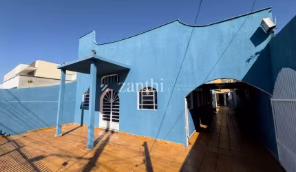 Barracão no Jd. Bandeirantes + 2 casas nos fundos| 381m²