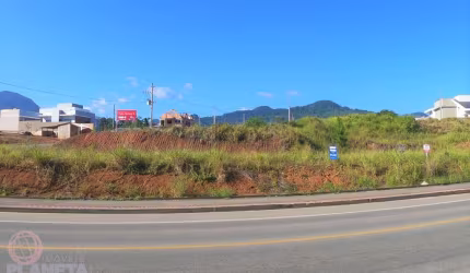 Terreno comercial à venda no Tifa Martins, Jaraguá do Sul  por R$ 650.000