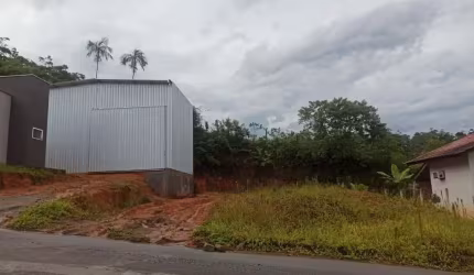 Terreno à venda no Três Rios do Norte, Jaraguá do Sul  por R$ 200.000