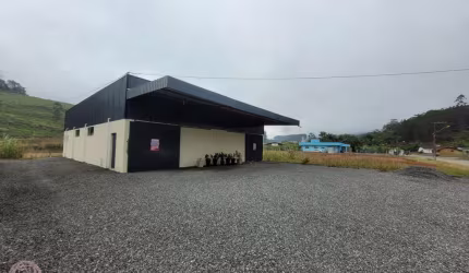 Barracão / Galpão / Depósito para alugar na Zona Rural, Massaranduba , 300 m2 por R$ 3.500