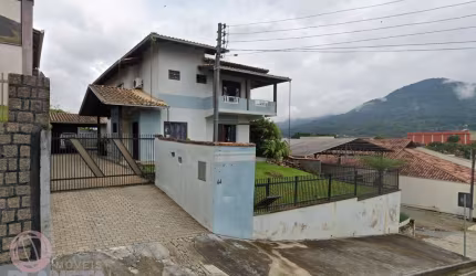 Casa com 5 quartos à venda no Ilha da Figueira, Jaraguá do Sul , 300 m2 por R$ 1.800.000