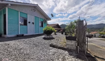 Casa com 2 quartos à venda no Jaraguá 84, Jaraguá do Sul , 38 m2 por R$ 285.000