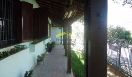 Casa à venda, 4 quartos, 2 suítes, 2 vagas, Havaí - Belo Horizonte/MG