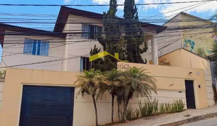 Casa à venda, 4 quartos, 3 suítes, 3 vagas, Belvedere - Belo Horizonte/MG