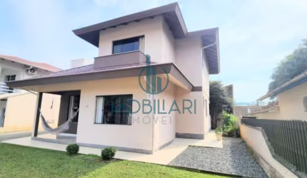 Casa com 3 quartos à venda no Centro, Pomerode , 170 m2 por R$ 879.000