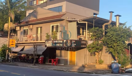 Casa com 9 quartos à venda no Itoupava Norte, Blumenau , 379 m2 por R$ 1.750.000