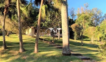 Casa- Petrópolis, Araras