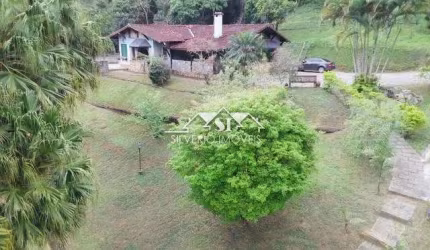 Casa- Petrópolis, Araras