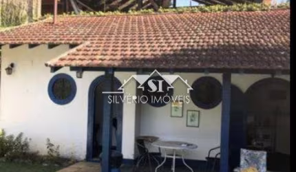 Casa- Petrópolis, Araras