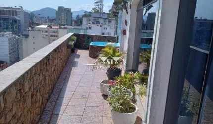 Apartamento- Petrópolis, Centro