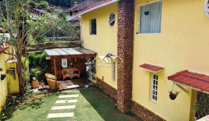 Casa- Petrópolis, Araras