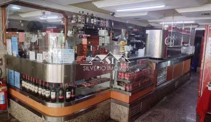 Loja- Petrópolis, Corrêas