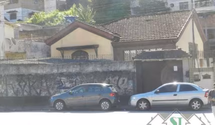 Casa- Petrópolis, Alto da Serra