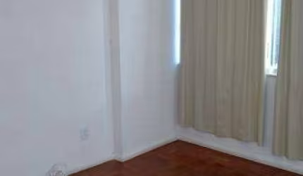 Apartamento- Petrópolis, Centro