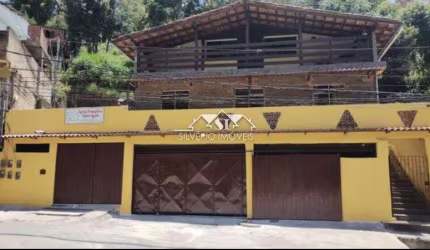 Casa- Petrópolis, Caxambú