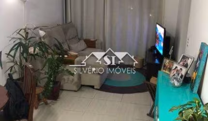Apartamento- Petrópolis, Samambaia