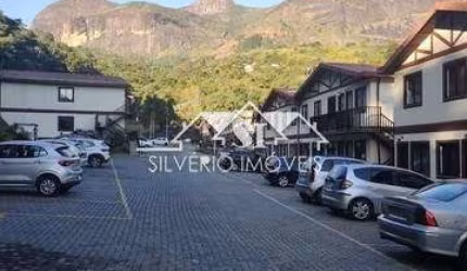 Apartamento- Petrópolis, Samambaia
